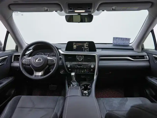 Lexus RX — Фото автомобиля 11