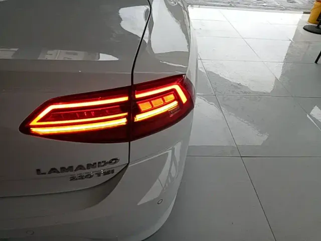 Volkswagen Lamando — Фото автомобиля 7