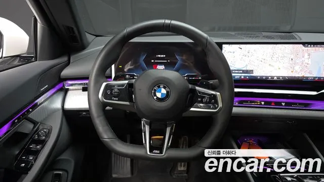 BMW 5-Series — Фото автомобиля 11
