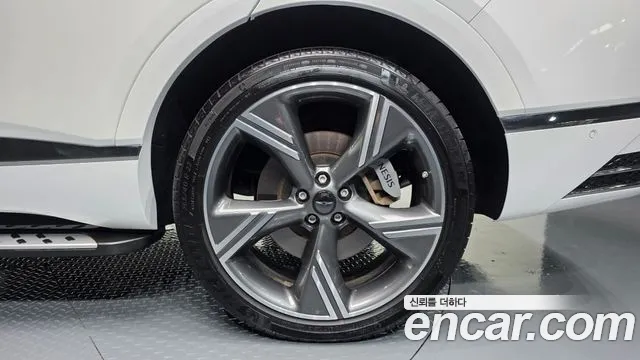 Genesis GV80 — Фото автомобиля 6