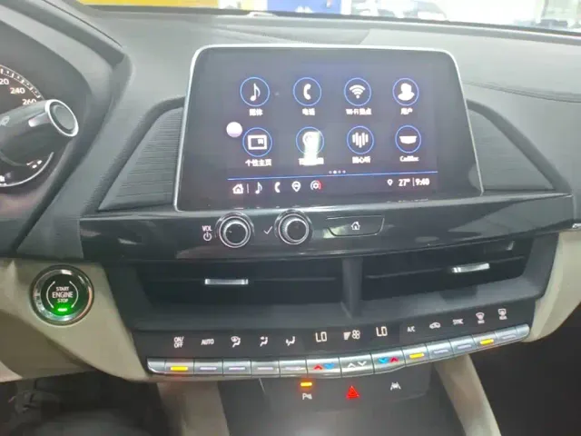 Cadillac CT4 — Фото автомобиля 12