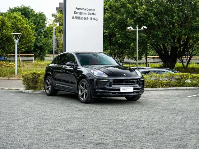 Porsche Macan — Фото автомобиля 13