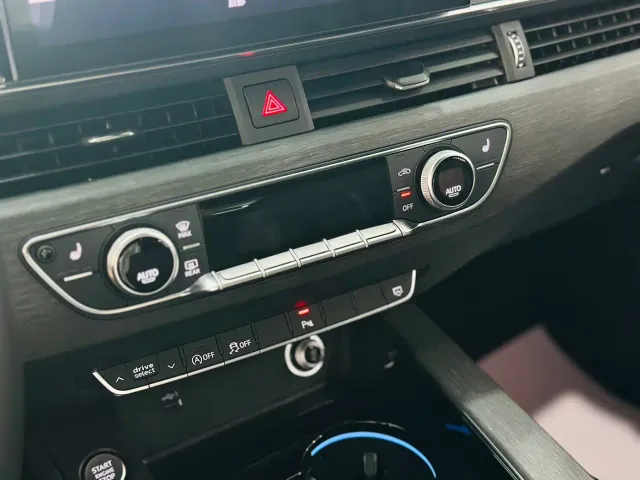 Audi A4L — Фото автомобиля 15