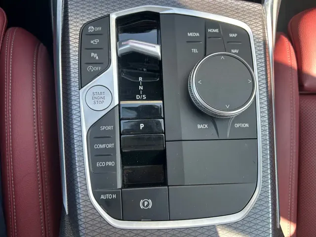 BMW 3 Series — Фото автомобиля 8