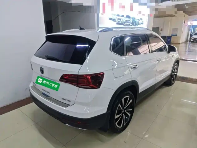 Volkswagen Tharu — Фото автомобиля 6
