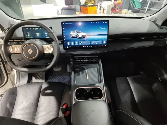 Baojun Yunhai — Фото автомобиля 9