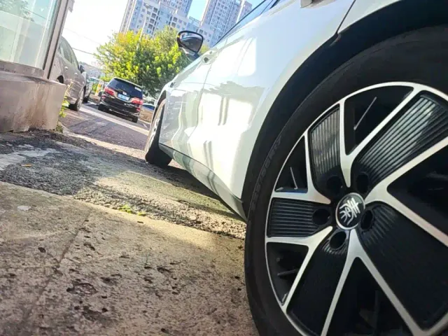 BYD Qin L — Фото автомобиля 21