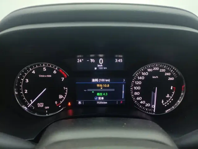 Cadillac CT4 — Фото автомобиля 3