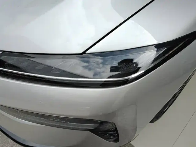 Dongfeng eπ 007 — Фото автомобиля 5