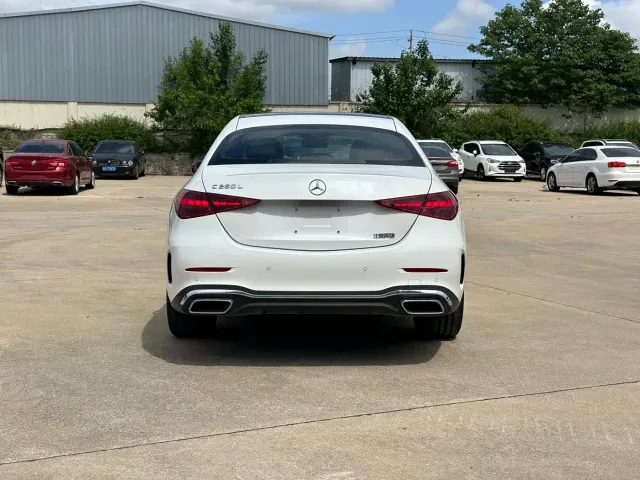 Mercedes-Benz C-Class — Фото автомобиля 11