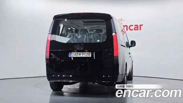 Hyundai Staria — Фото автомобиля 4