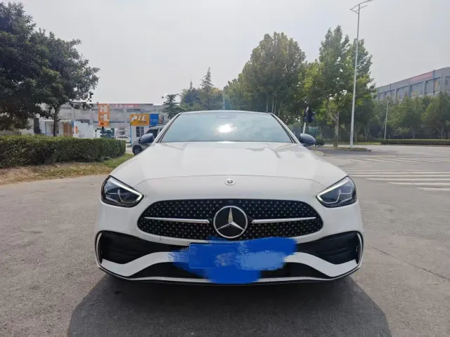 Mercedes-Benz C-Class — Фото автомобиля 2