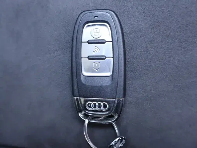 Audi Q3 — Фото автомобиля 25