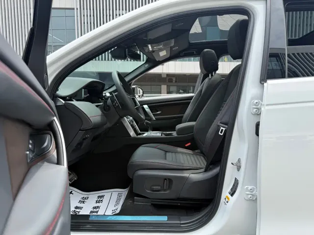 Land Rover Discovery Sport — Фото автомобиля 18
