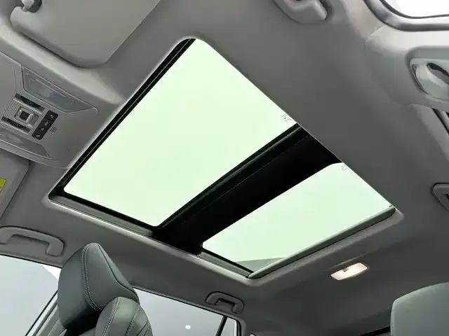 Toyota Wildlander — Фото автомобиля 7