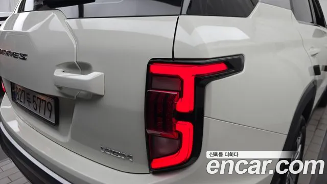 KG_Mobility_Ssangyong Torres Бензин 1.5 2WD — Фото автомобиля 23