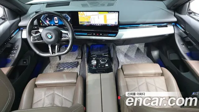 BMW 5 Series G60 — Фото автомобиля 7
