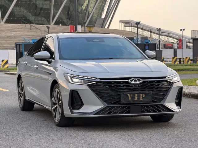 Chery Arrizo 8 — Фото автомобиля 3
