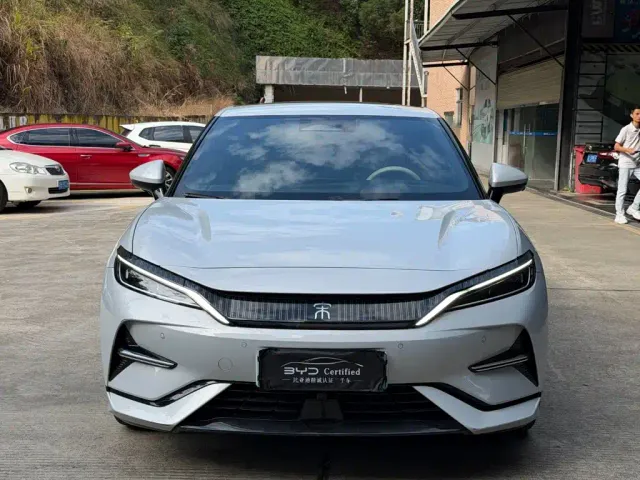 BYD Song L EV — Фото автомобиля 2