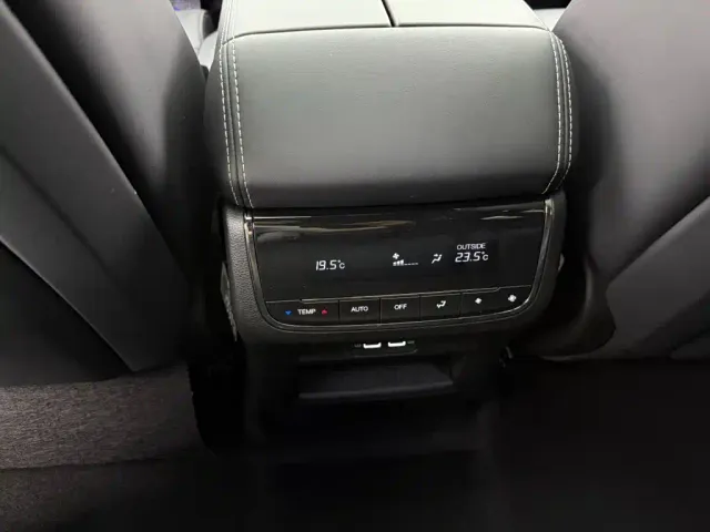 GAC Trumpchi GS8 — Фото автомобиля 9