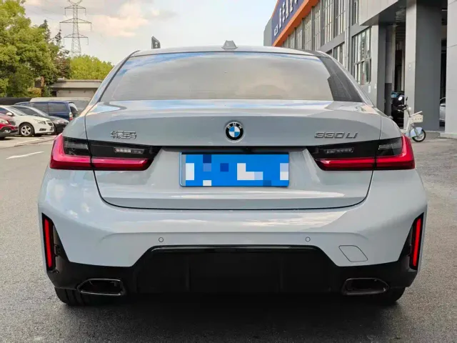 BMW 3 Series — Фото автомобиля 8
