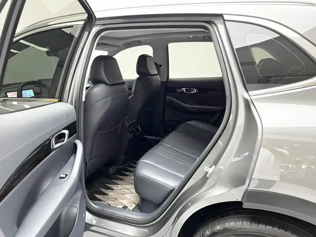 Geely Galaxy E5 — Фото автомобиля 7