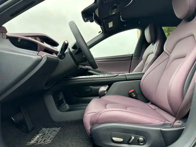 Xiaomi SU7 — Фото автомобиля 4