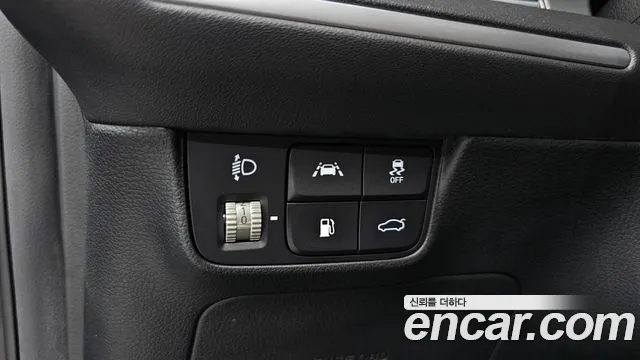 Hyundai Grandeur Новый Grandeur IG 3.0 LPi (Для проката) — Фото автомобиля 14