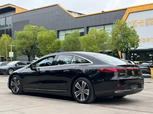 Mercedes-Benz EQS — Фото автомобиля 7