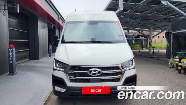 Hyundai Solati Solati 15 мест — Фото автомобиля 2