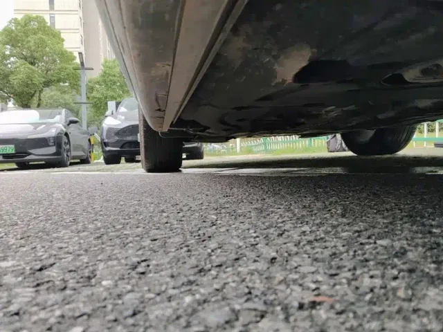 Land Rover Range Rover — Фото автомобиля 15