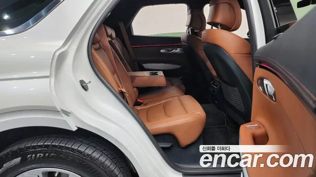 Genesis GV70 — Фото автомобиля 17