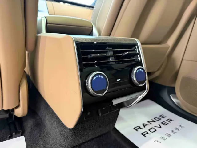 Land Rover Range Rover — Фото автомобиля 17