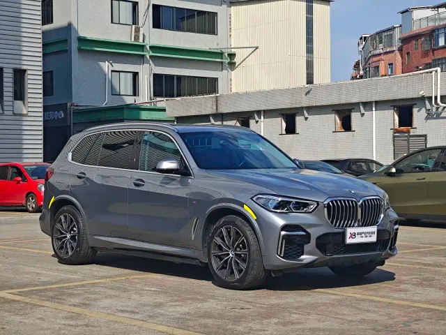 BMW X5 — Фото автомобиля 6