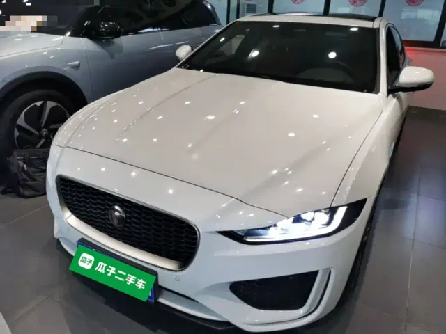 Jaguar XEL — Фото автомобиля 2