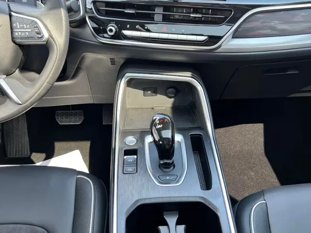 Haval H6 — Фото автомобиля 11