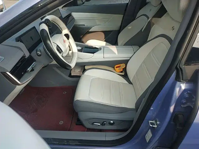 Dongfeng eπ 007 — Фото автомобиля 14
