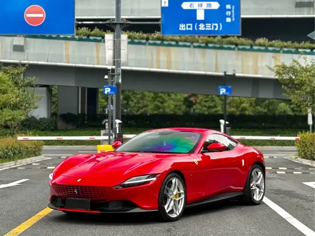 Ferrari Roma — Фото автомобиля 3