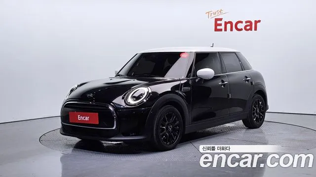 Фотография автомобиля — Mini Cooper
