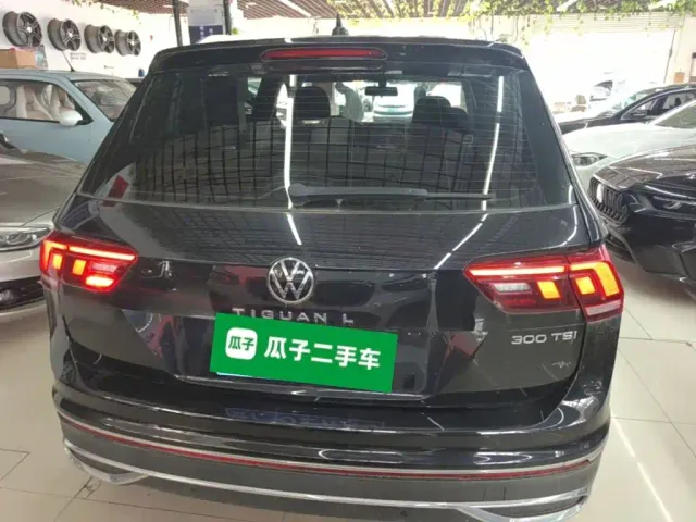 Volkswagen Tiguan L — Фото автомобиля 5