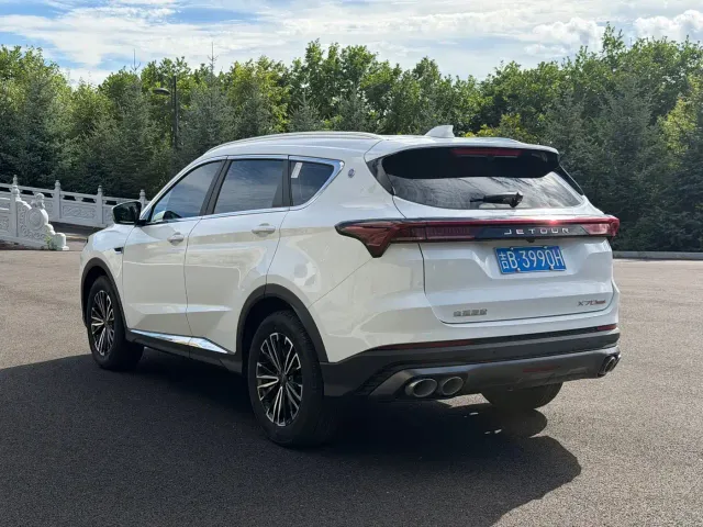 Jetour X70 Plus — Фото автомобиля 4