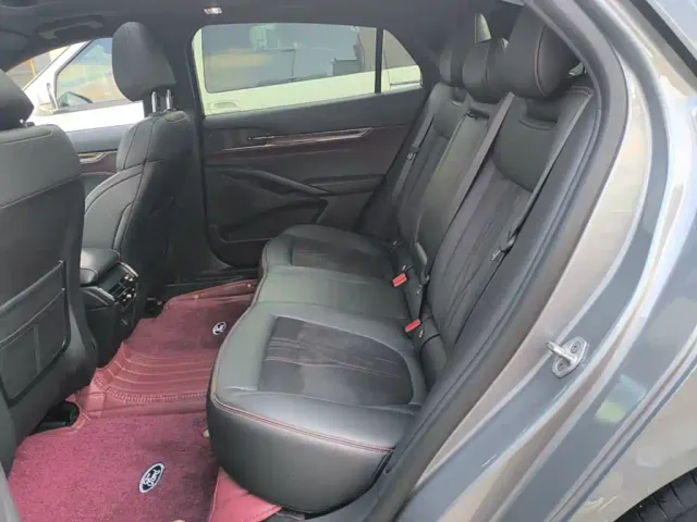 Ford Mondeo — Фото автомобиля 16