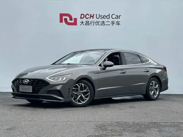 Фотография автомобиля — Hyundai Sonata