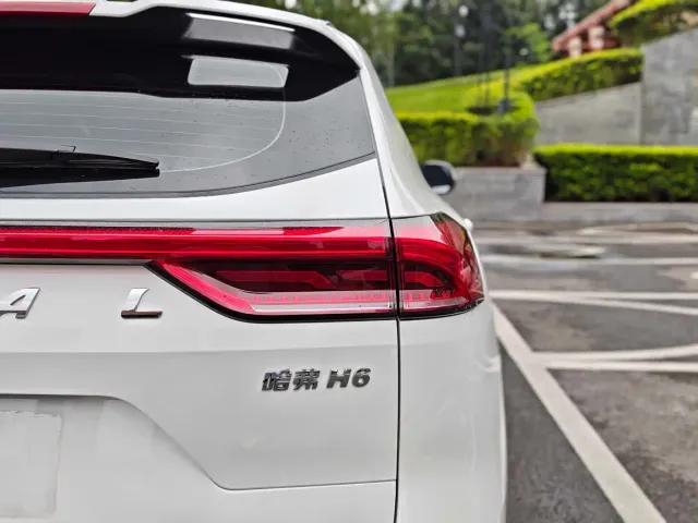 Haval H6 — Фото автомобиля 29