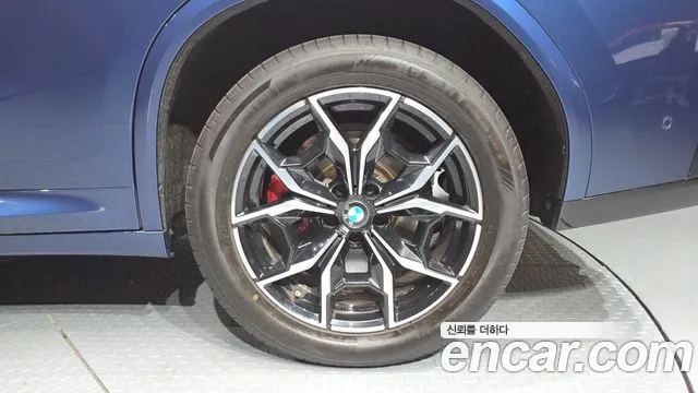BMW X4 xDrive20i M Sport Pro — Фото автомобиля 21