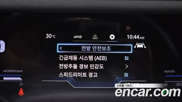 KG_Mobility_Ssangyong Torres Torres Бензин 1.5 2WD — Фото автомобиля 12