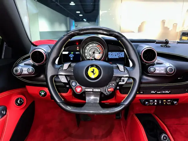 Ferrari F8 — Фото автомобиля 13