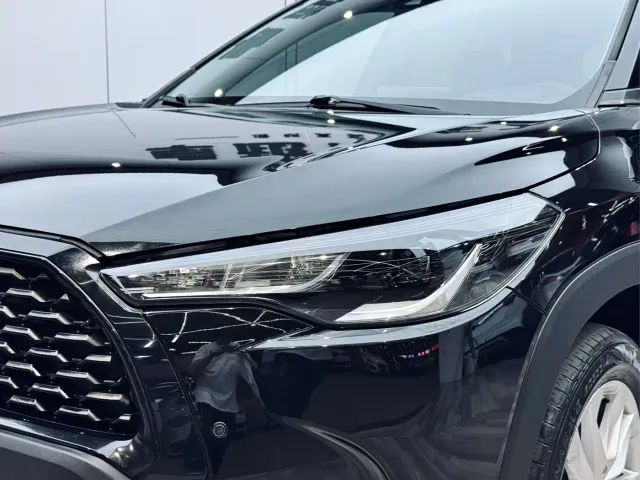 Toyota Corolla Cross — Фото автомобиля 25
