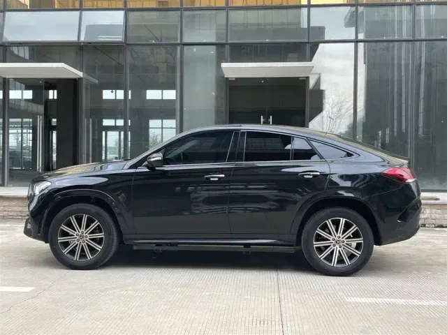 Mercedes-Benz GLE Coupe — Фото автомобиля 3