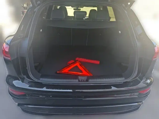 Audi Q6L e-tron — Фото автомобиля 23